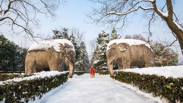 12首古诗词描写12座城市的雪景